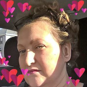 Meet your Posher, Mirella